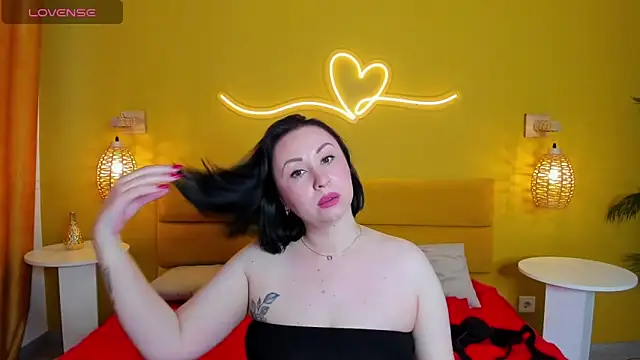 Snapshot of DorisDunn chatting on April 11, 2026, 7:45 am DorisDunn online show from April 11, 2026, 7:45 am