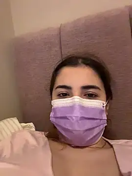 AnnieCartier online show from April 15, 2026, 9:48 pm