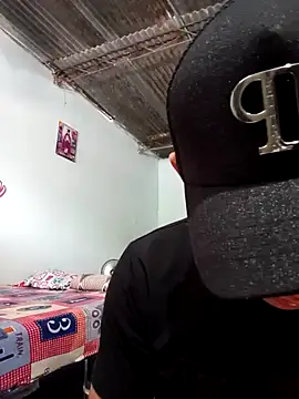 Snapshot of cmjeferson chatting on April 14, 2026, 4:01 pm cmjeferson online show from April 14, 2026, 4:01 pm