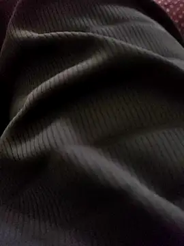 X-boy-11 online show from April 17, 2026, 4:54 pm