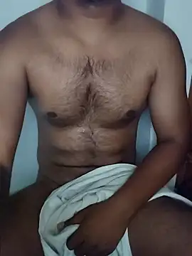 X-boy-11 online show from May 27, 2026, 7:32 pm