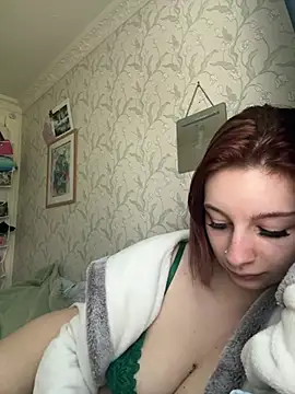 Chelssweetx online show from April 16, 2026, 1:45 pm