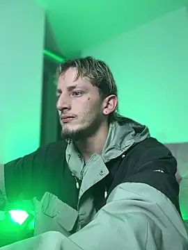 Snapshot of ZarcooX chatting on April 14, 2026, 3:11 am ZarcooX online show from April 14, 2026, 3:11 am