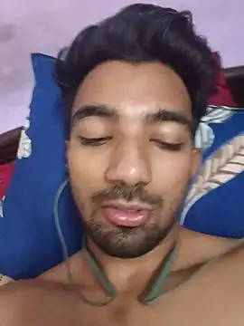 ItsPlayboy031 online show from April 24, 2026, 3:52 am