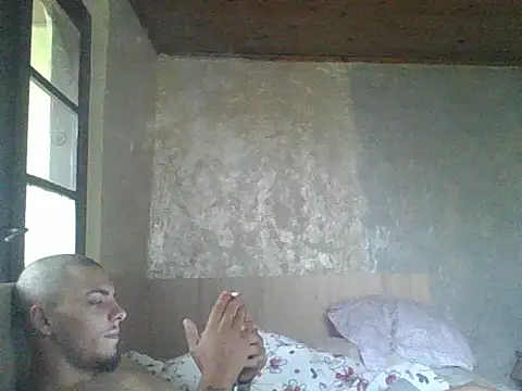 Snapshot of robertmrn112 chatting on June 8, 2026, 3:34 pm robertmrn112 online show from June 8, 2026, 3:34 pm