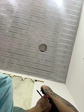 Snapshot of Milk_lee7 chatting on April 14, 2026, 7:46 am Milk lee7 online show from April 14, 2026, 7:46 am