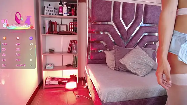 Snapshot of Eva__Walker chatting on April 15, 2026, 9:48 pm Eva Walker online show from April 15, 2026, 9:48 pm