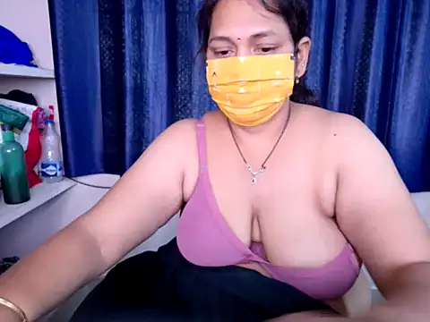 Snapshot of charu-baby chatting on April 11, 2026, 7:45 am charu-baby online show from April 11, 2026, 7:45 am