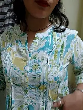 Snapshot of Monika_kumari6 chatting on June 12, 2026, 2:48 pm Monika kumari6 online show from June 12, 2026, 2:48 pm