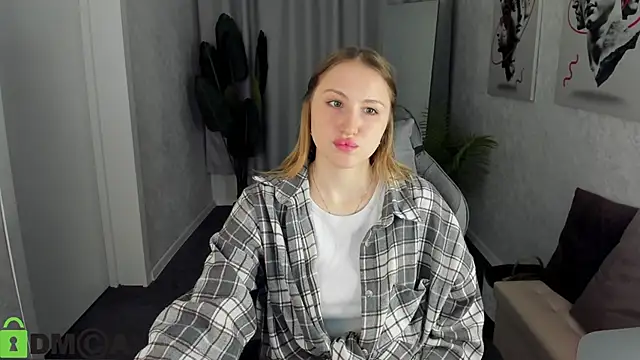 Snapshot of April_Jackson chatting on April 10, 2026, 1:01 am April Jackson online show from April 10, 2026, 1:01 am