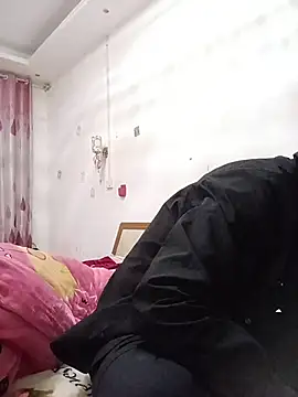 MM-VV888 online show from April 14, 2026, 11:48 am