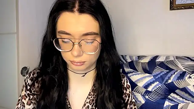 RenataBrought online show from April 9, 2026, 3:07 pm