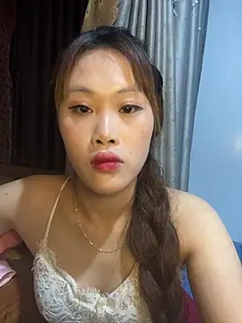 Zoe X1 online show from April 17, 2026, 3:48 pm