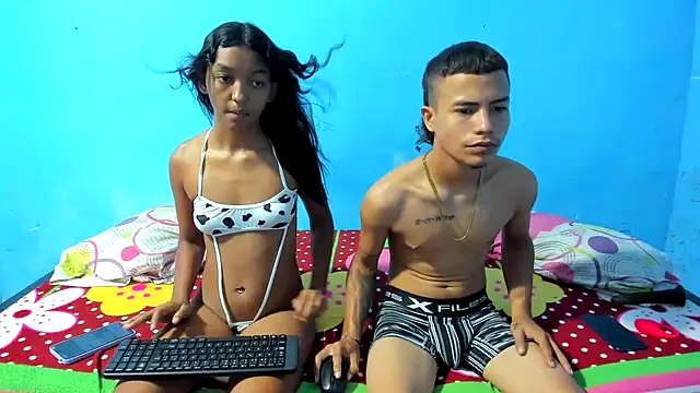 Snapshot of Junior_bebe chatting on July 29, 2026, 4:28 pm Junior bebe online show from July 29, 2026, 4:28 pm