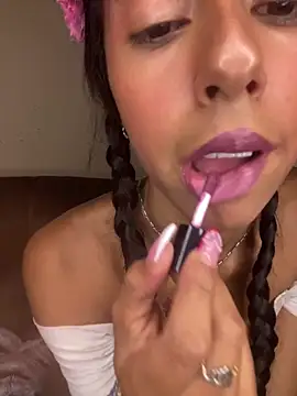 CHEERY BLOOM online show from April 9, 2026, 4:47 am