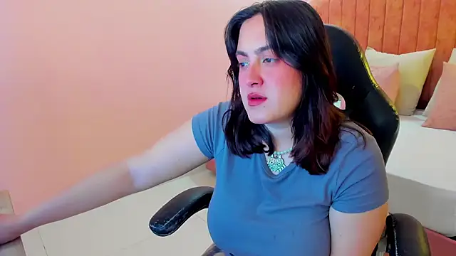 Snapshot of lilaa_sky chatting on May 28, 2026, 11:49 am lilaa sky online show from May 28, 2026, 11:49 am