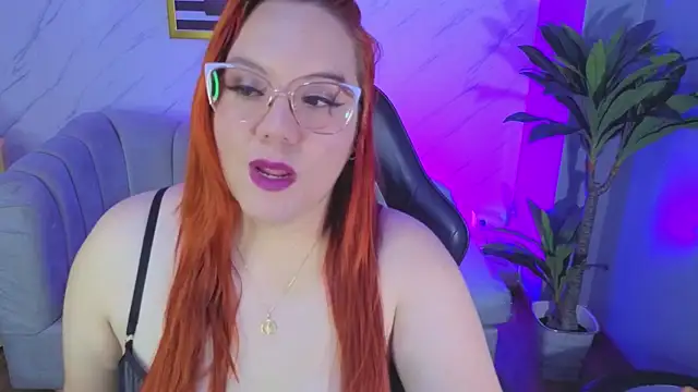 tezzaniut t online show from May 12, 2026, 8:04 pm