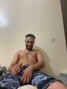 Snapshot of legende59 chatting on May 31, 2026, 8:42 pm legende59 online show from May 31, 2026, 8:42 pm