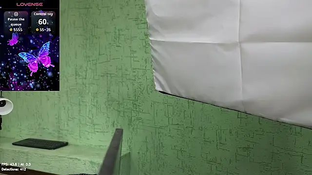 Snapshot of Fara_Flutte chatting on July 9, 2026, 10:59 am Fara Flutte online show from July 9, 2026, 10:59 am