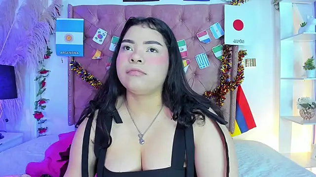 Snapshot of ROSELEI_ chatting on July 8, 2026, 12:28 pm ROSELEI online show from July 8, 2026, 12:28 pm