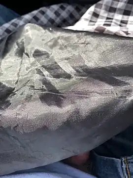 Snapshot of nerofu84 chatting on April 15, 2026, 9:04 pm nerofu84 online show from April 15, 2026, 9:04 pm