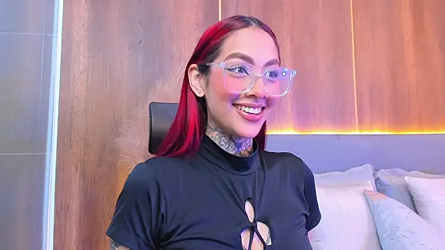 Snapshot of _Megan_Angel_ chatting on April 11, 2026, 3:59 pm Megan Angel online show from April 11, 2026, 3:59 pm