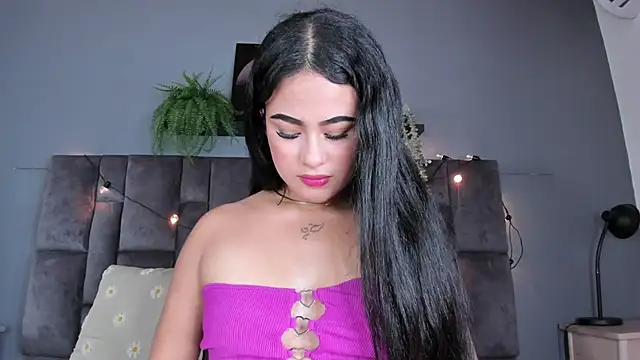 MatildaTaylor   online show from April 11, 2026, 7:39 pm