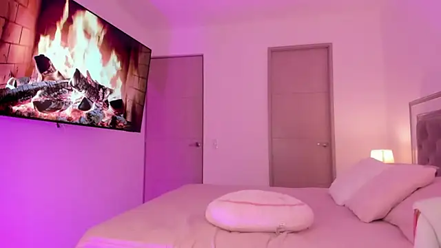 im amberr online show from April 11, 2026, 12:07 am