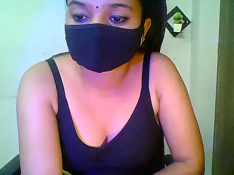 Snapshot of Saxy_Mony002 chatting on July 12, 2026, 12:55 am Saxy Mony002 online show from July 12, 2026, 12:55 am