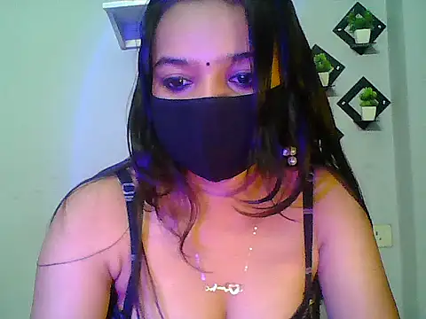 Snapshot of Saxy_Mony002 chatting on July 28, 2026, 2:46 pm Saxy Mony002 online show from July 28, 2026, 2:46 pm