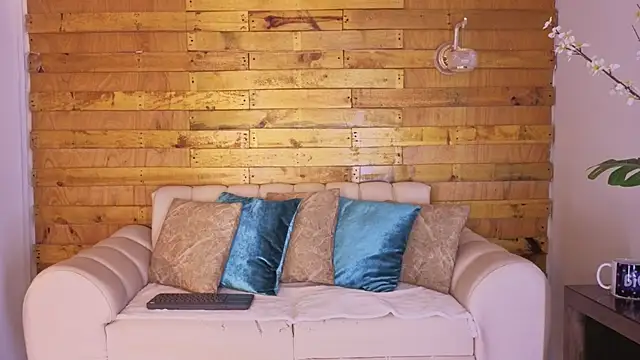 Snapshot of jack_shine chatting on April 10, 2026, 3:13 am jack shine online show from April 10, 2026, 3:13 am