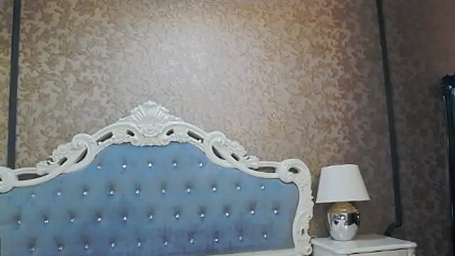 Snapshot of Ivy_Quin chatting on April 28, 2026, 4:06 am Ivy Quin online show from April 28, 2026, 4:06 am