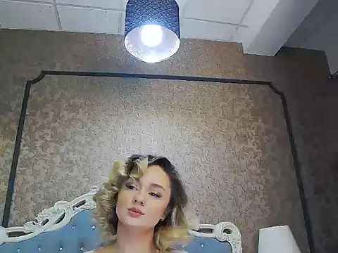 Ivy Quin online show from April 10, 2026, 3:57 am