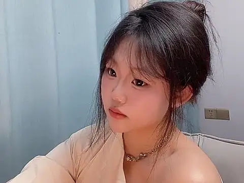 Snapshot of Lilababy00 chatting on April 10, 2026, 1:07 pm Lilababy00 online show from April 10, 2026, 1:07 pm