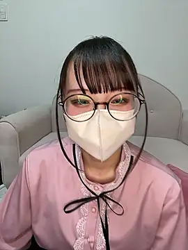 Snapshot of Merochi_o0 chatting on June 6, 2026, 12:10 pm Merochi o0 online show from June 6, 2026, 12:10 pm