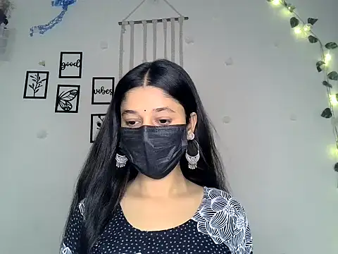 Snapshot of HOT_SNEHA4 chatting on June 4, 2026, 5:23 am HOT SNEHA4 online show from June 4, 2026, 5:23 am