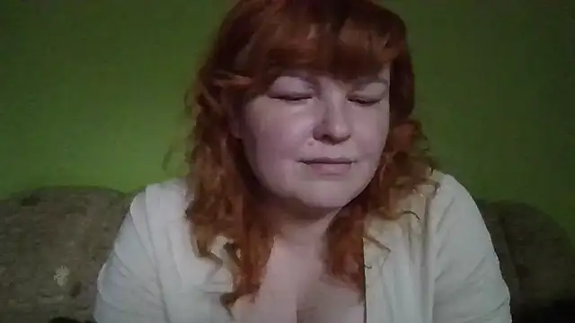 KrisryOxNikss online show from April 10, 2026, 11:28 am