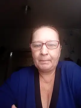 IngaLuna48 online show from April 15, 2026, 5:57 am