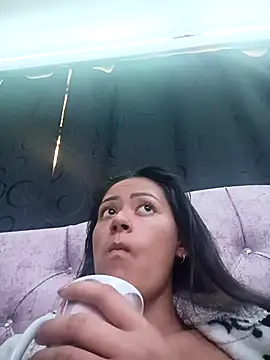 trululusexy online show from April 18, 2026, 3:36 pm