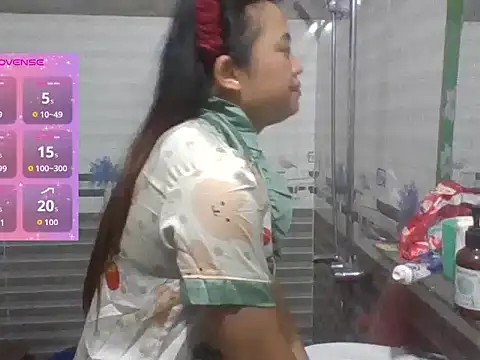 -Pumidy- online show from April 10, 2026, 11:01 pm