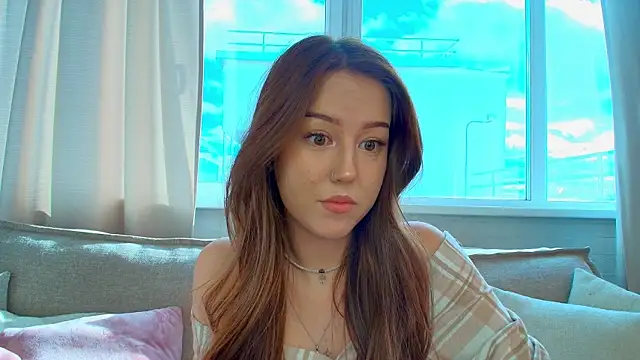 Snapshot of silver_girl chatting on April 9, 2026, 1:18 am silver girl online show from April 9, 2026, 1:18 am