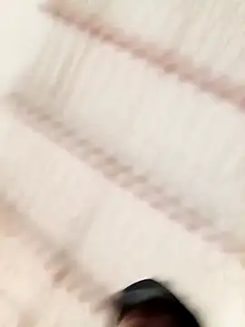 franDuxxx online show from April 9, 2026, 12:22 pm