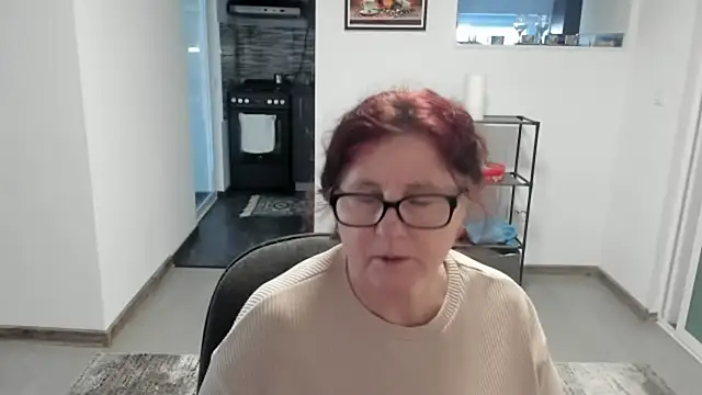 CatherineRowe online show from January 19, 2025, 8:50 am
