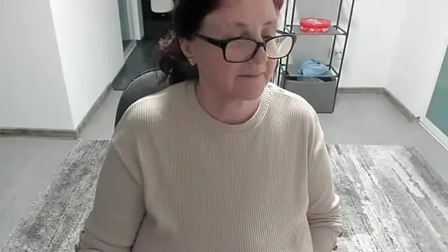 CatherineRowe online show from January 19, 2025, 3:10 pm