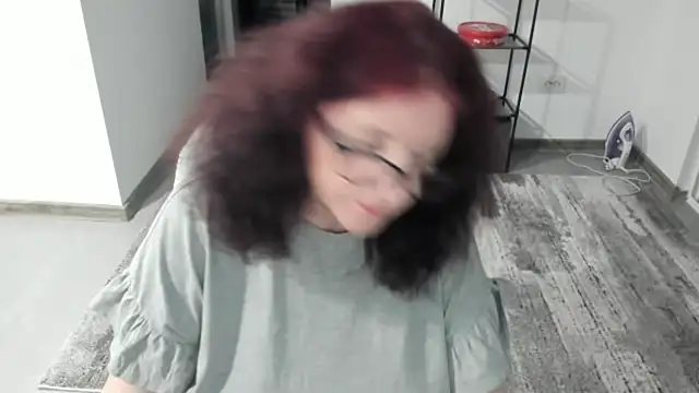 CatherineRowe online show from January 29, 2025, 5:24 pm