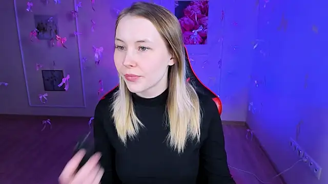 yourella online show from April 17, 2026, 9:01 am