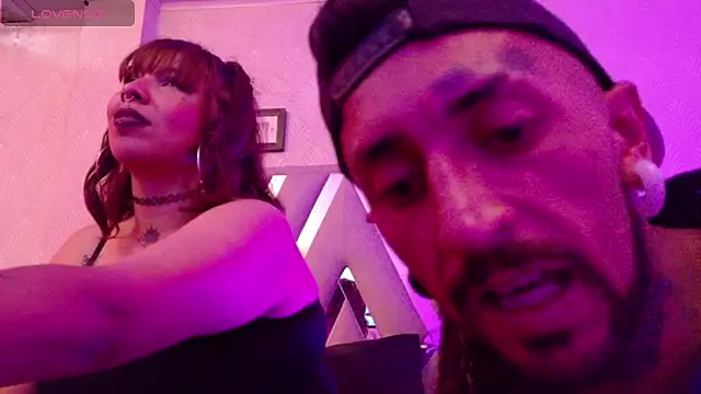 Snapshot of Tattoo_edbosses chatting on April 9, 2026, 8:26 pm Tattoo edbosses online show from April 9, 2026, 8:26 pm