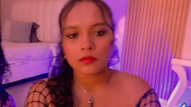 ValeriaJolie online show from April 10, 2026, 2:51 am