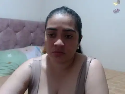 Snapshot of Mabbe07 chatting on April 15, 2026, 4:40 am Mabbe07 online show from April 15, 2026, 4:40 am