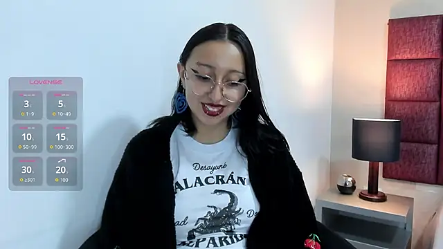 Snapshot of NixShadow chatting on April 27, 2026, 10:30 pm NixShadow online show from April 27, 2026, 10:30 pm